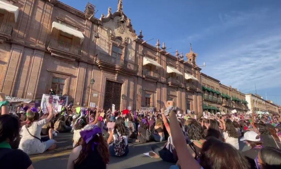 Cimbró Morelia al grito de ¡ni una asesinada más!  (Michoacán)