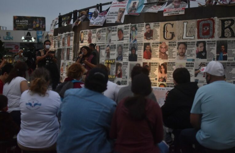 #10deMayo en Jalisco: Abrazadas a la esperanza de verles volver, madres realizan acción de memoria por sus hijos e hijas desaparecidas (Jalisco)
