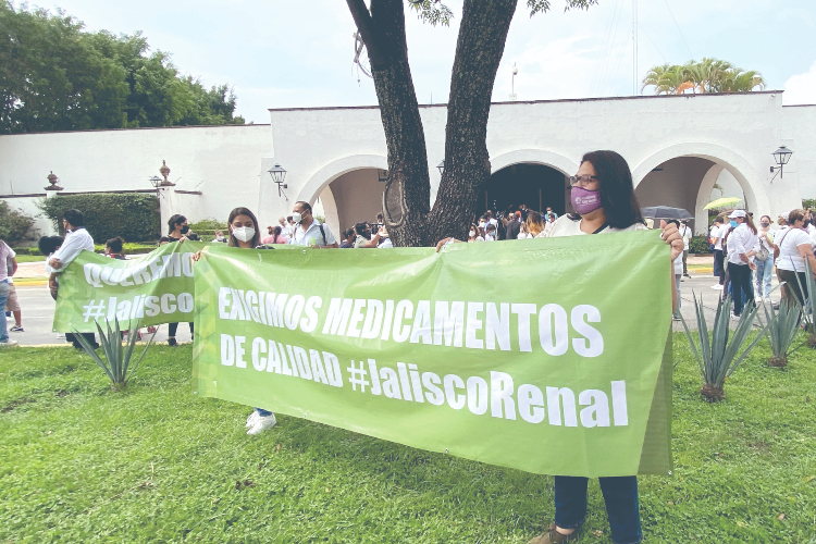 Enfermos renales exigen medicinas (Jalisco)