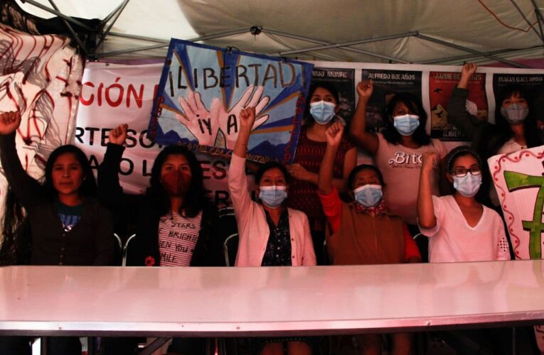 Mujeres mazatecas sostienen resistencia por libertad de presos políticos (Oaxaca)