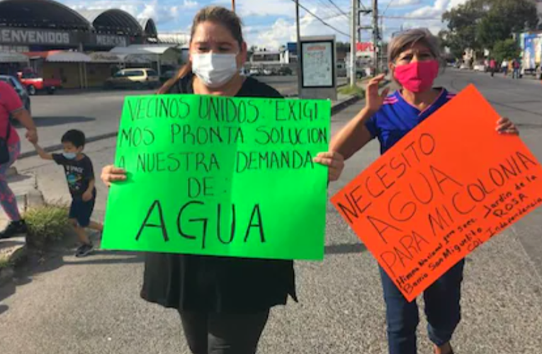 Colonos bloquean vialidades en capital de SLP; exigen agua potable
