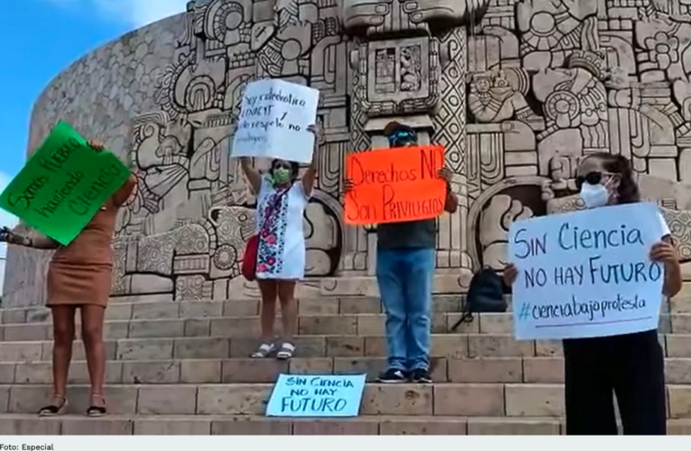 “Sin ciencia no hay futuro”: trabajadores de Conacyt protestan en la península de Yucatán
