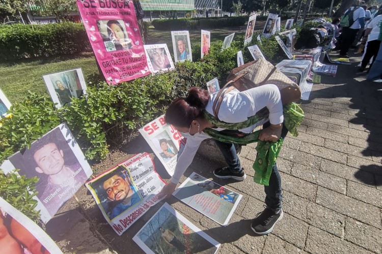 Ante un gobierno ciego, sordo y mudo, familiares de desaparecidos se unen (Jalisco)