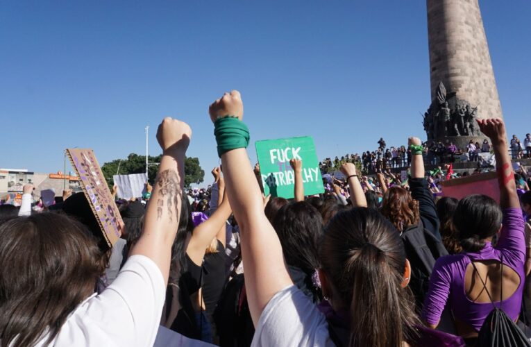 Más de 15 mil mujeres marcharon en Guadalajara junto a familias buscadoras (Jalisco)