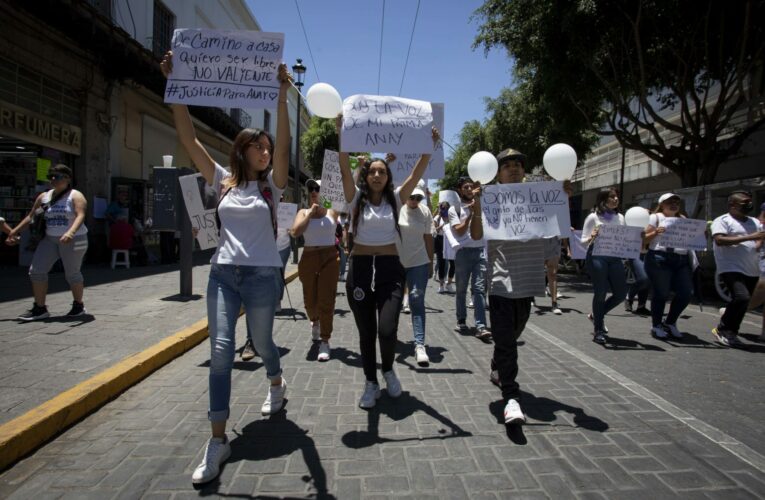 En Guadalajara amigos y familiares exigen justicia para Quimberly Anay Aceves, joven de 18 años asesinada en Tonalá, Jalisco