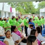 Se manifiestan trabajadores del DIF Tecomán por impago de prestaciones (Colima)