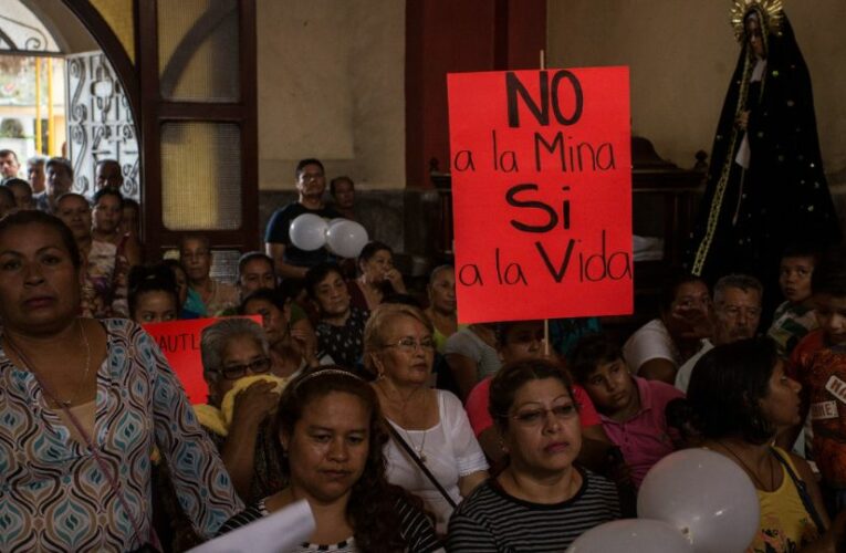 Juez suspende 24 concesiones mineras en Veracruz