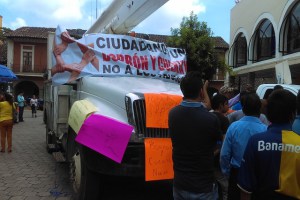 Desbloquean calles pero instalan plantón contra CFE en Huauchinango (Puebla)