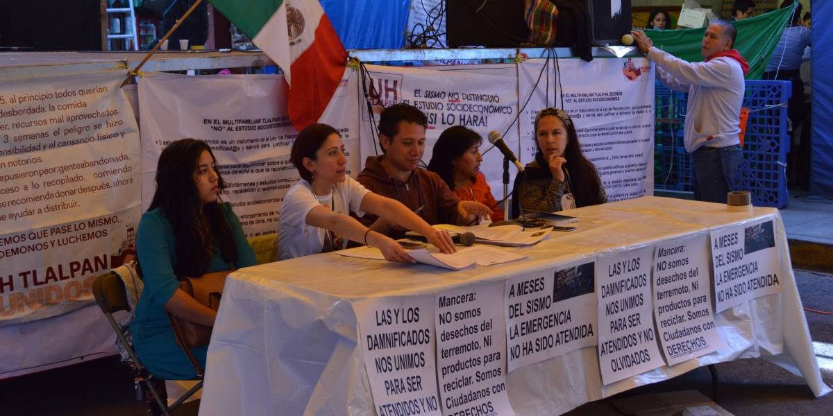 Crean Red Nacional de Damnificados (CDMX)