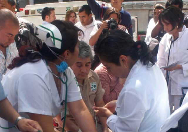 Desabasto de medicinas desata protestas en Durango