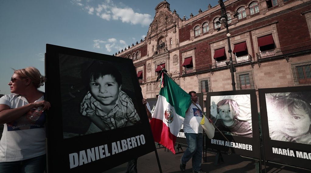 Marchan en Sonora y CDMX por víctimas de guardería ABC