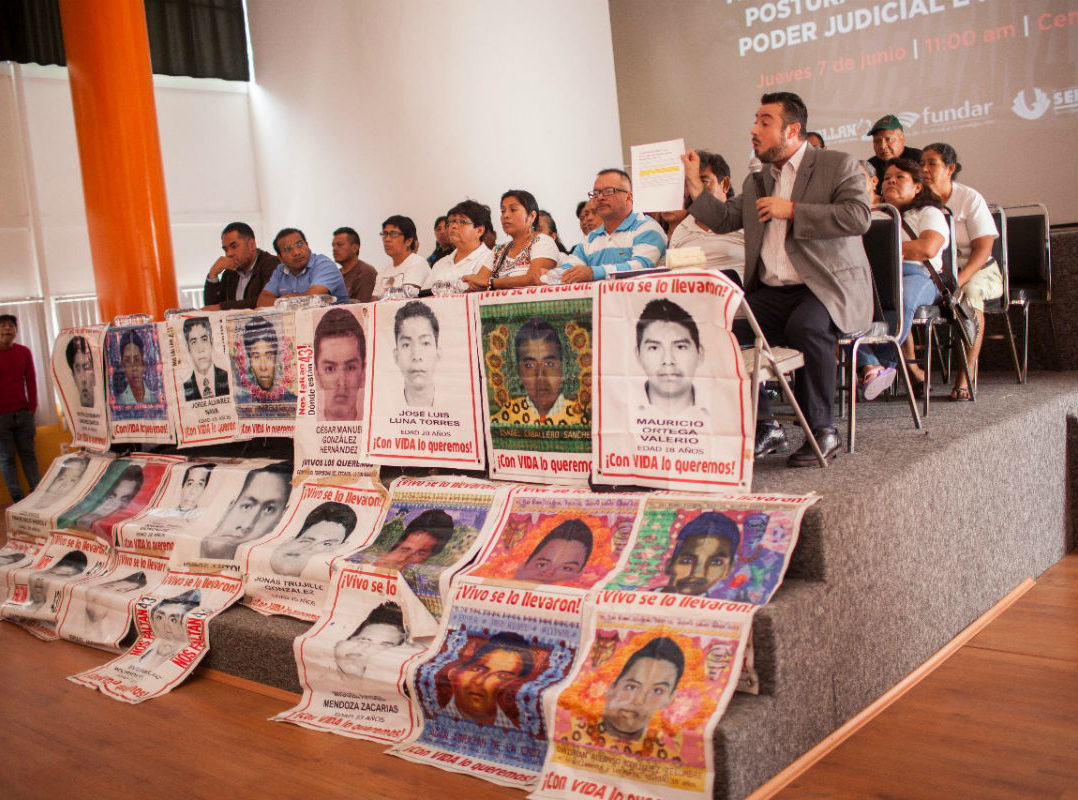 Tribunal Colegiado acepta revisar resolución sobre el caso Ayotzinapa, pero mantendrá fallo