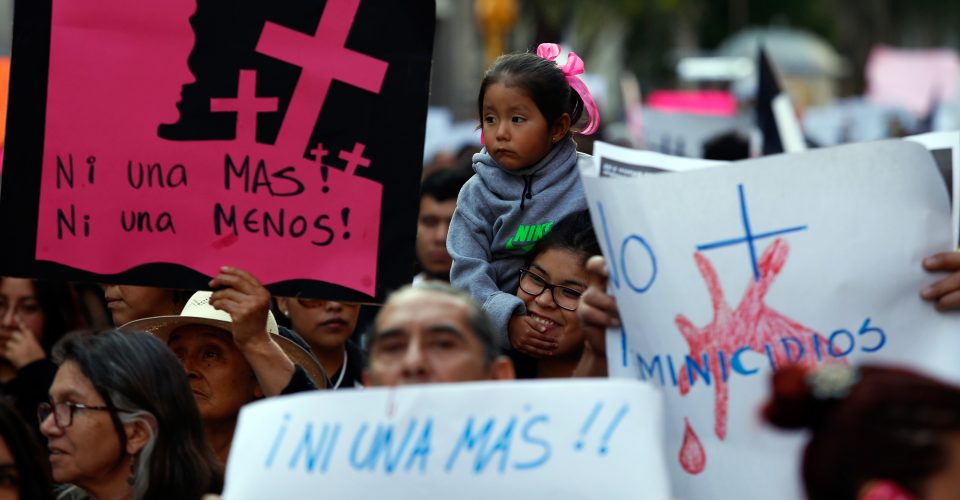 Hallan a mujer estrangulada en Ecatepec; van 100 feminicidios en Edomex en los últimos 2 años