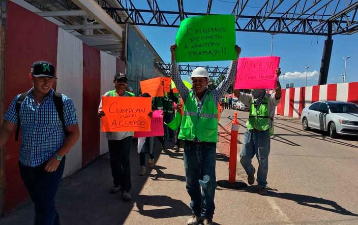 Protestan trabajadores en el aeropuerto (Chihuahua)