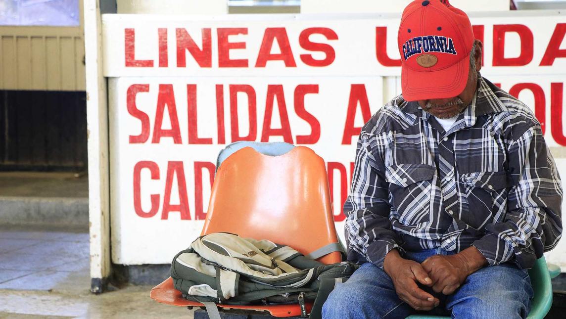 Buscan chamba 640 migrantes deportados a Oaxaca