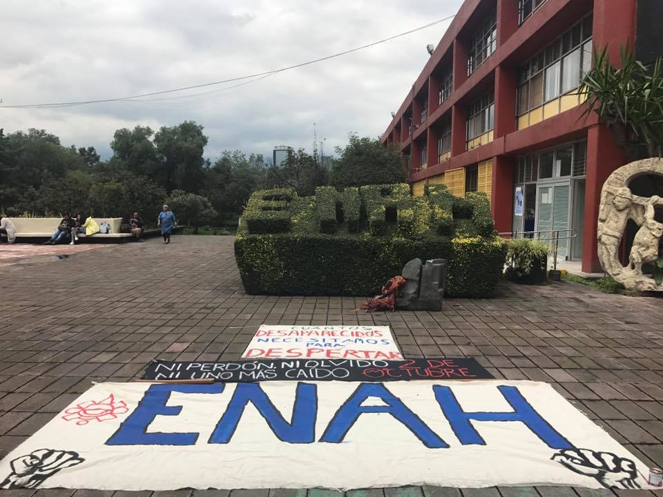 En la Segunda Asamblea Interuniversitaria los estudiantes debaten diferentes formas organizativas