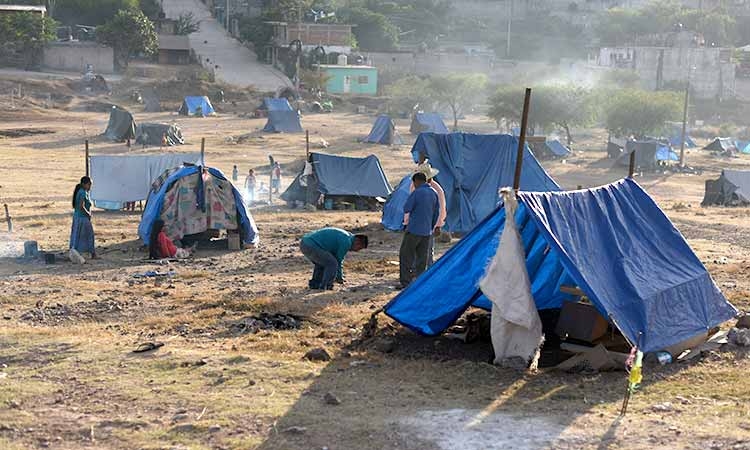 Continúan resistiendo 152 familias de desplazados en un terreno de Tlapa (Guerrero)