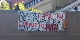 Con manta exigen la salida del director general del SIMAPAG (Guanajuato)
