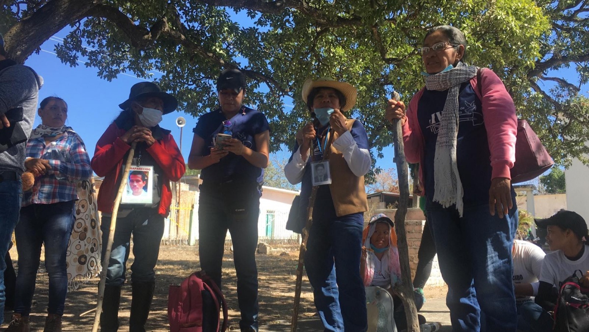 Siete cuerpos, cien restos (Guerrero)