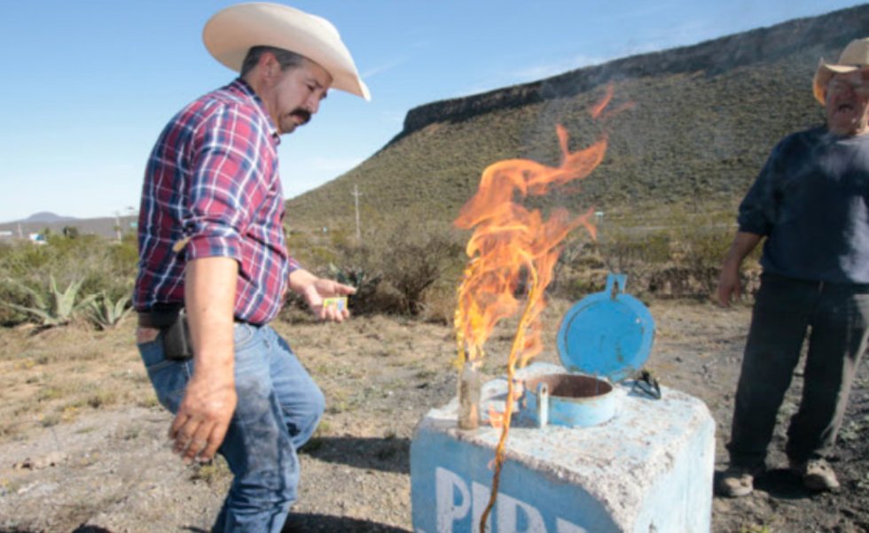 En Coahuila se cumplen 8 años de acuífero dañado por Pemex que sigue sin remediar; inservible para agricultura y ganadería