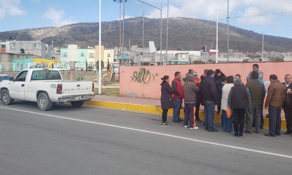 Por escasez de agua, protestan vecinos de Campo de Tiro (Hidalgo)