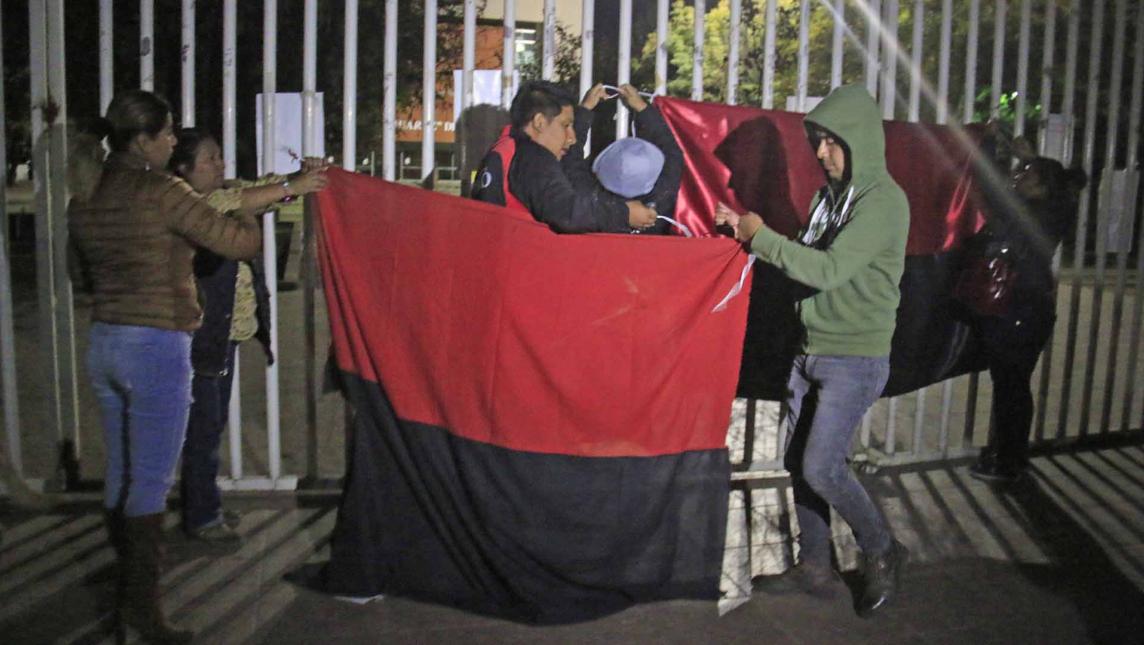 Estalla la huelga en la UABJO (Oaxaca)