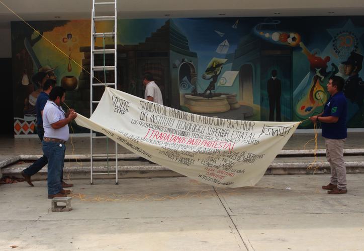 Personal del Tec de Carrillo Puerto protesta por irregularidades (Quintana Roo)