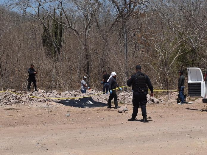 Rastreadoras encuentran nueva fosa clandestina en Sinaloa (Sinaloa)