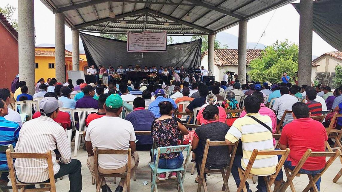 Consulta en el Istmo es una “simulación”, acusa Ucizoni (Oaxaca)
