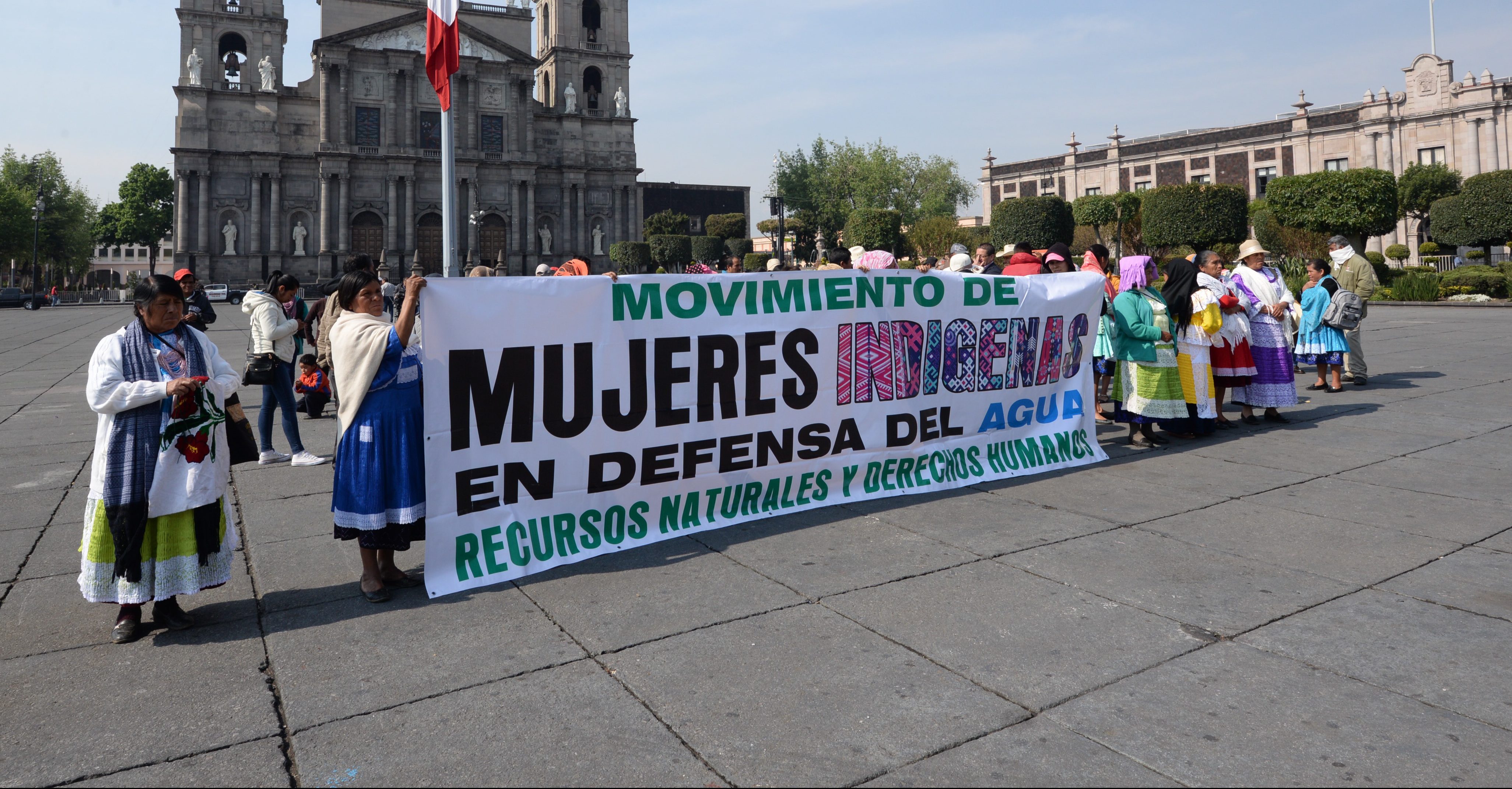 Con coronas fúnebres y delitos fabricados: así amenazan a las activistas opositoras a una presa en Zacatecas