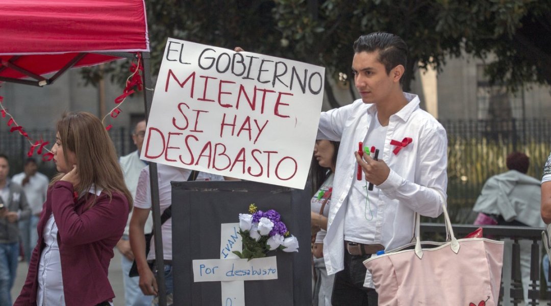 Por recorte presupuestal hay pocos médicos y medicinas en 24 estados