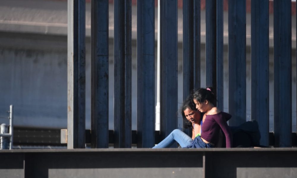 Galería: Migrantes cruzan el río Bravo, desafían a la Guardia Nacional (Chihuahua)