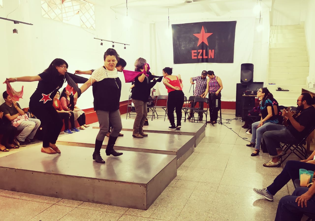 Guerrero no está solo: colectivos y bailarines solidarios en apoyo al CIPOG-EZ muestran que danzando también resistimos