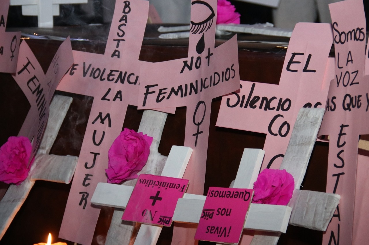 Edomex solo poda pasto o pinta bardas para combatir violencia feminicida, denuncian