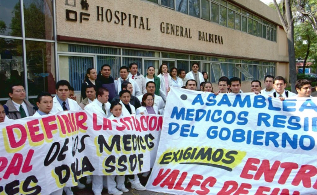 Pasantes de medicinas no desisten, harán paro nacional y marcha