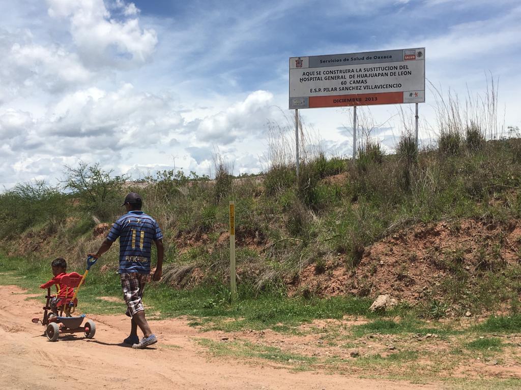 Los hospitales fantasmas de Peña y Cué que solapan AMLO y Murat. Primera parte (Oaxaca)