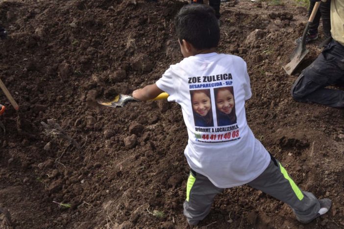 Marchan para que los ayuden a encontrar a sus hijos desaparecidos (Sinaloa)