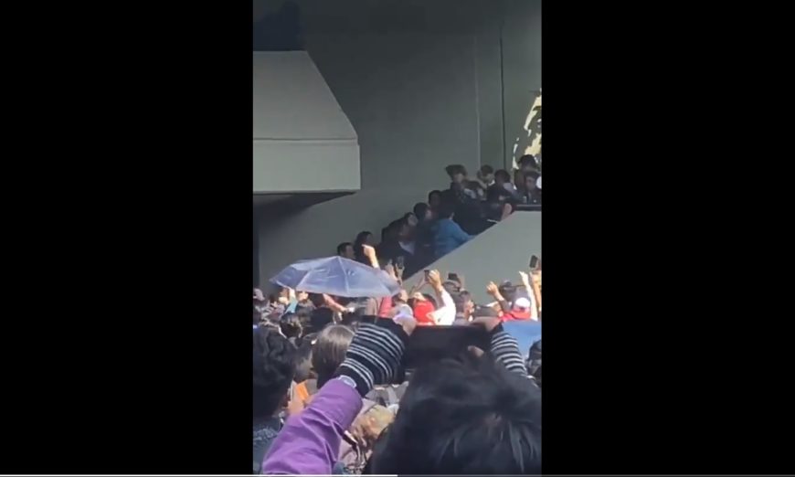 Un funcionario de la FES Acatlán agrede a un alumno durante inicio de un paro de 48 horas (VIDEO)