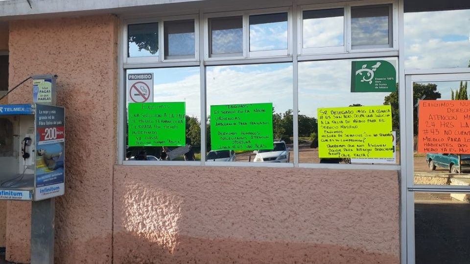 Derechohabientes reclaman servicio y medicinas en IMSS San Blas (Sinaloa)