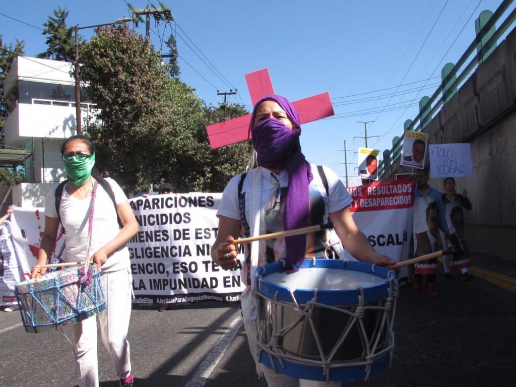 Protestaron familias y clausuraron la FGJEM; Fiscal los desaira (Estado de México)