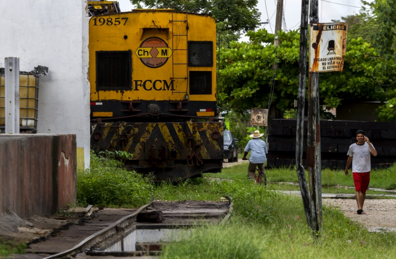 Rechazan consulta de Tren Maya