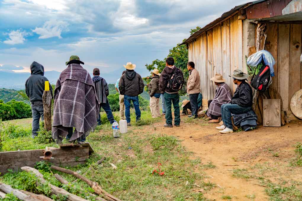 En alerta Máxima comuneros de Oaxaca por presencia del ejercito en sus tierras