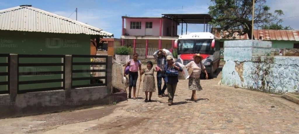 Desplazados desmienten a autoridades: ‘Persiste violencia en sierra del sur de Sinaloa’