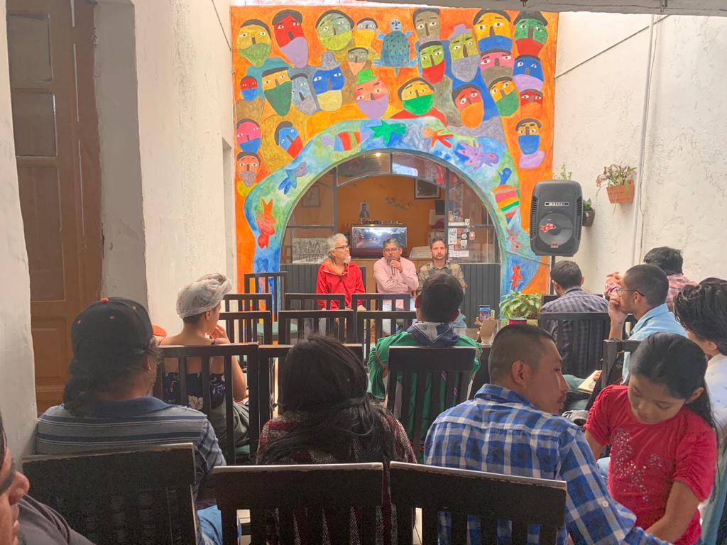 Galería de fotos de acción dislocada en el Rincón Zapatista Guadalajara. Jornadas “Samir Somos Todas y Todos”