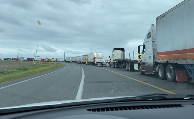 Bloquean carretera en Tamaulipas por falta de apoyos para el campo