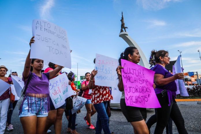 Suman 200 desaparecidas en Guerrero