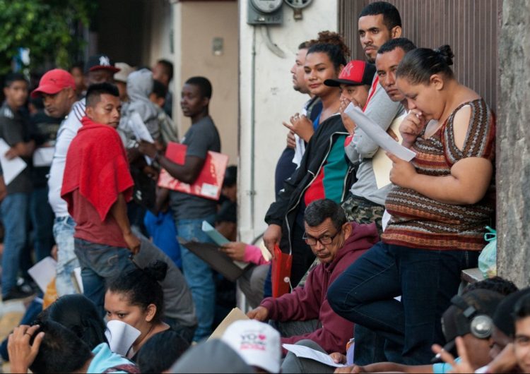 México suspende trámites de petición de asilo por el coronavirus