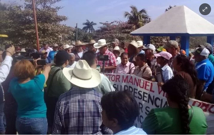 Campesinos de Tamaulipas realizan bloqueos en carreteras