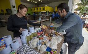 “Comida pendiente”. Comerciantes se suman a ayudar (Querétaro)