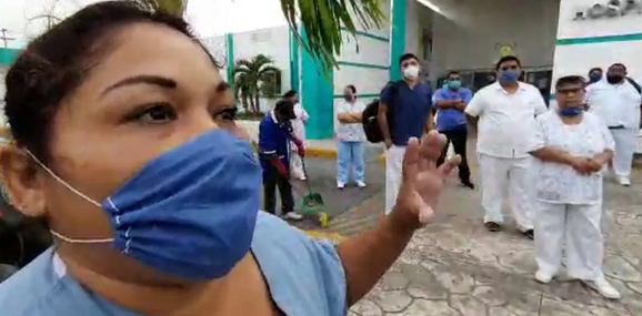 Nueva protesta en hospital de Chetumal: Denuncian enfermeras que se ‘maquillan’ cifras al calificar de neumonía atípica posibles casos de COVID-19; reclaman equipos e insumos para atender a pacientes